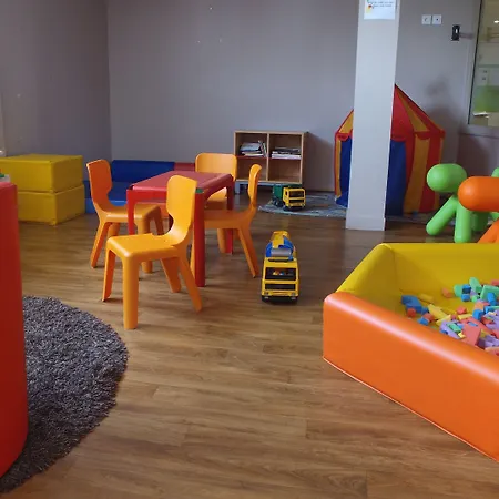 פארק נופש Vvf Super-besse Auvergne Sancy סופר בס