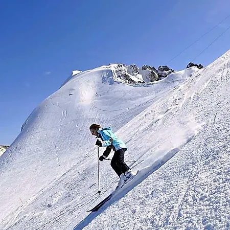 Aldeamento Turístico Vvf Super-besse Auvergne Sancy 3*