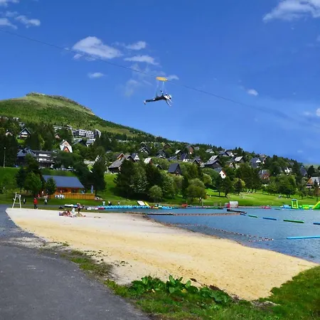 פארק נופש Vvf Super-besse Auvergne Sancy